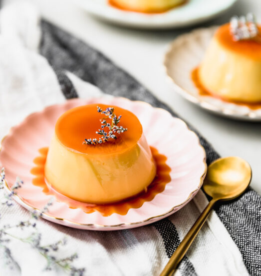Crema volteada