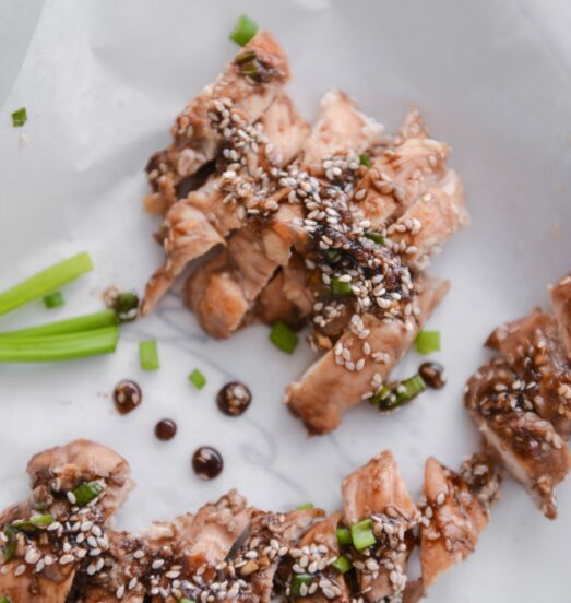 Pollo teriyaki y sésamo