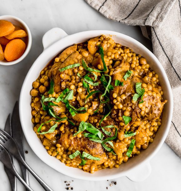 Pollo marroquí con damascos turcos