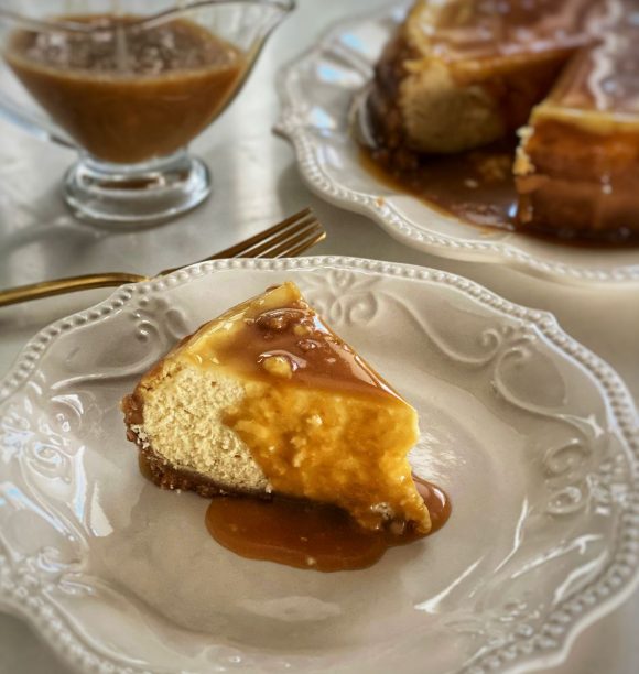 Cheesecake de caramelo salado