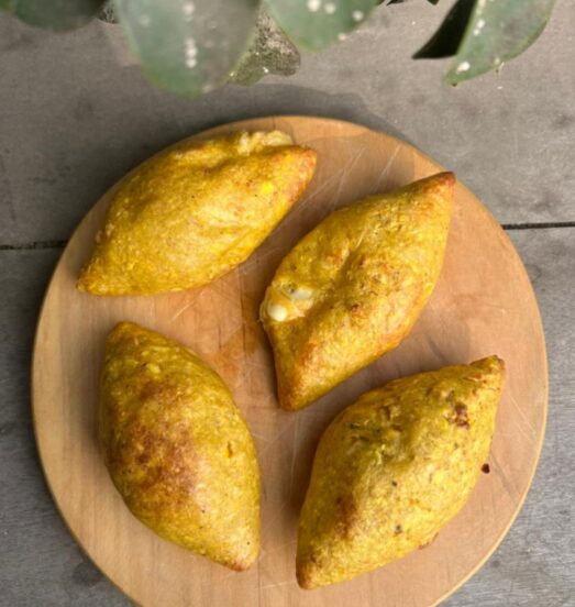 Empanadas de plátano verde
